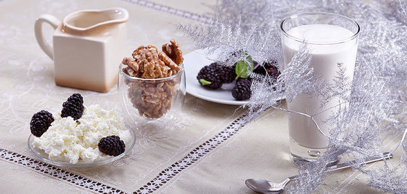 Крылышки с соусом из сыра с благородной плесенью