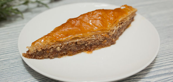 Баклава (ореховая пахлава)