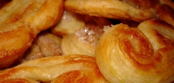 Печенье из слоеного бездрожжевого теста