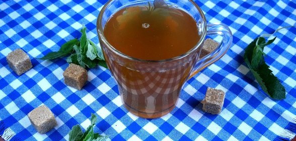 Компот из сухофруктов и клюквы