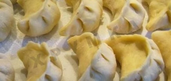 Заварные вареники с клубникой