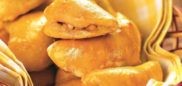 Пирожки с начинкой из курицы