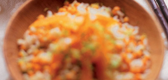 Салат из риса с чечевицей