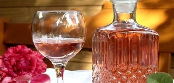 Домашнее вино из роз