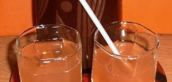 Компот из ревеня