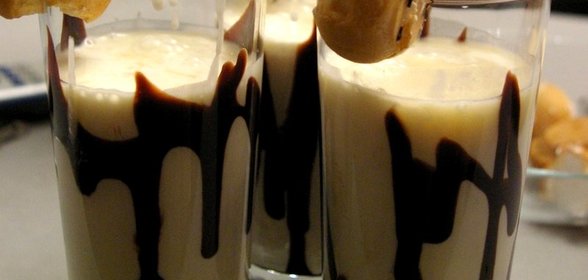 Алкогольный молочно-банановый коктейль «Бананарама»