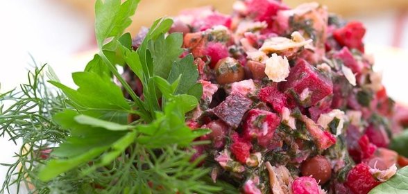 Салат Винегрет с морской капустой и рыбой