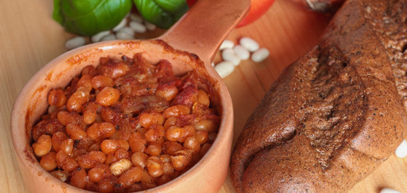 Фасоль в томатном соусе