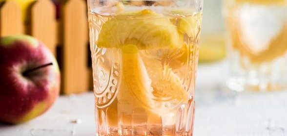 Компот из айвы и яблок