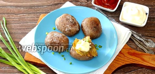 Картофель запечённый на сковороде