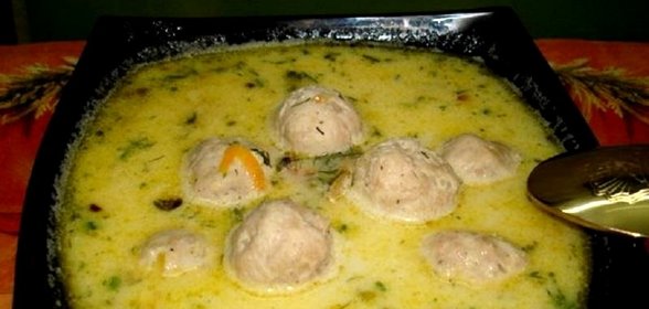 Суп с фрикадельками и сыром