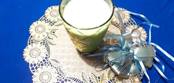 Молочный коктейль с ананасом
