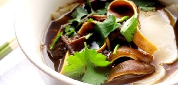 Свиные ушки в соевом соусе