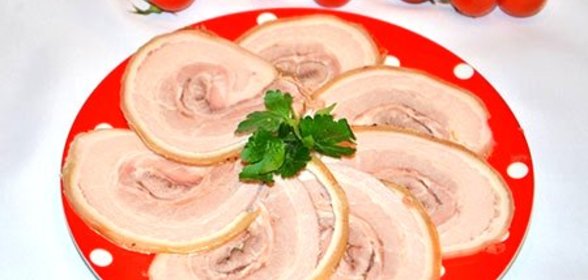 Рулет из свиной брюшины