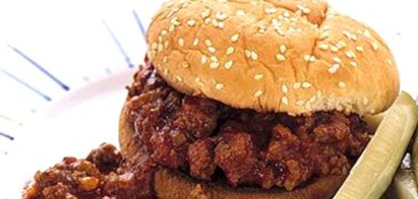 Гамбургер с говяжьим фаршем и сельдереем