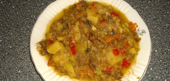 Овощное рагу с говядиной