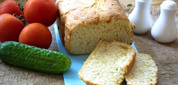 Чесночно-луковый хлеб в хлебопечке