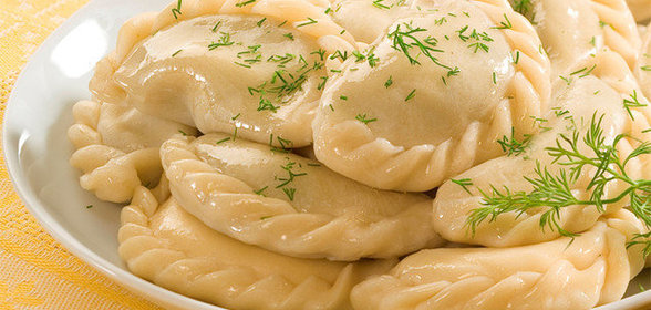 Вареники с картофелем и зеленью