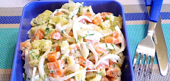 Салат из моркови и картофеля