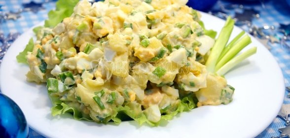 Картофельный салат на Рождество