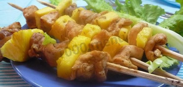 Шашлык из курицы по-гавайски