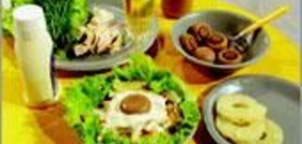 Салат-коктейль из куриного мяса