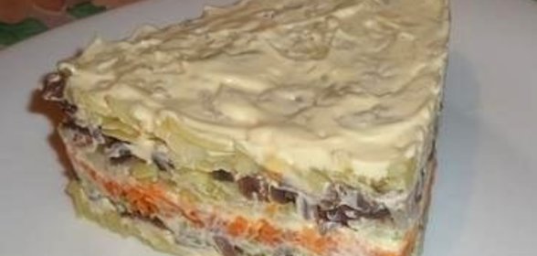 Салат с печенью и овощами