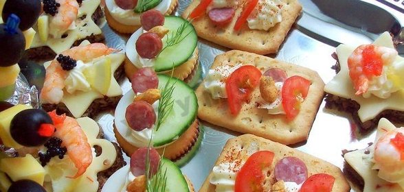 Канапе Ассорти на крекерах