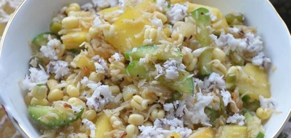 Салат из проросшей фасоли