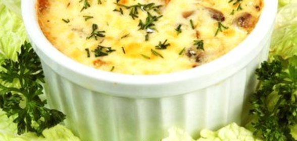 Жюльен с ветчиной и грибами