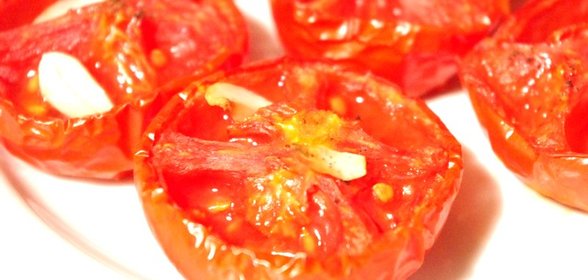 Нежная закуска из запеченных помидоров