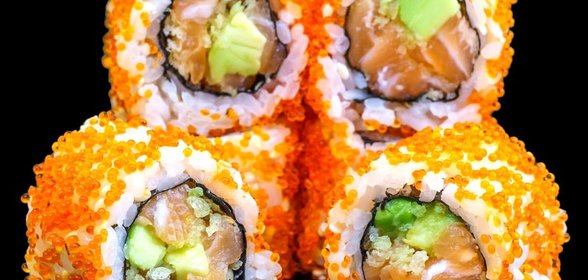 Хрустящий ролл с лососем