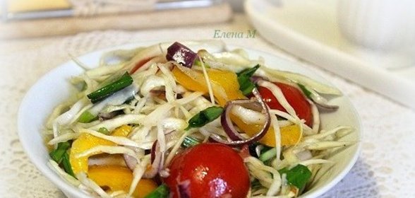Постный салат из свежих овощей с черемшой