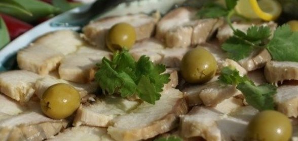 Осетрина отварная