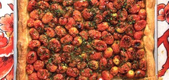 Томатный тарт с ароматными травами