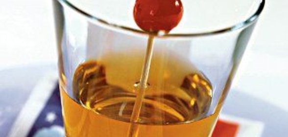 Коктейль Perfect Manhattan