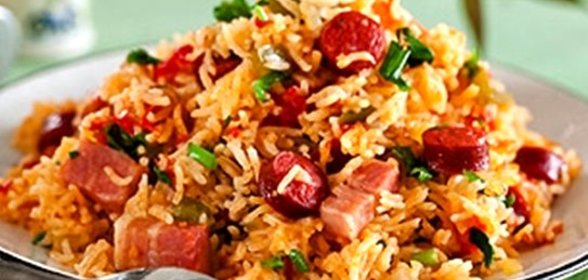 Плов с говядиной и копченостями