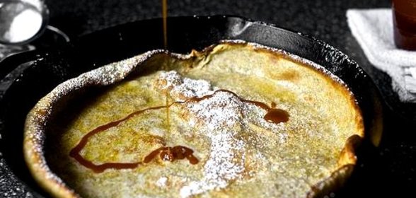 Блин с карамельным сиропом