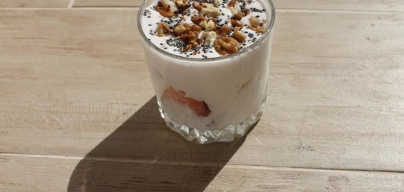 Десерт с ягодами