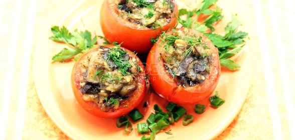 Помидоры, фаршированные баклажанами