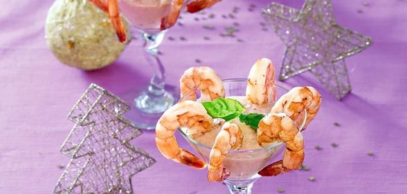 Креветочный коктейль с томатным дипом