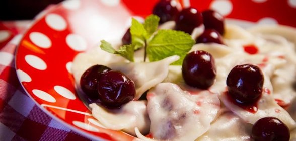Вареники с вишней