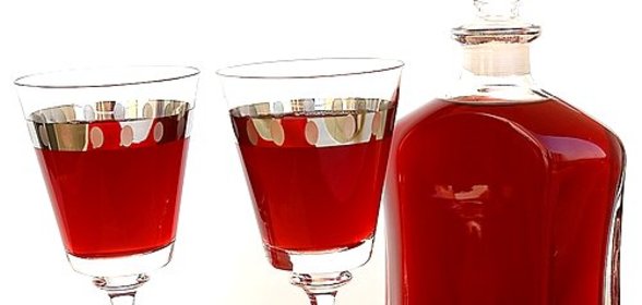 Наливка из рябины