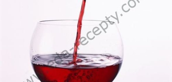 Домашнее рябиновое вино из черноплодной рябины