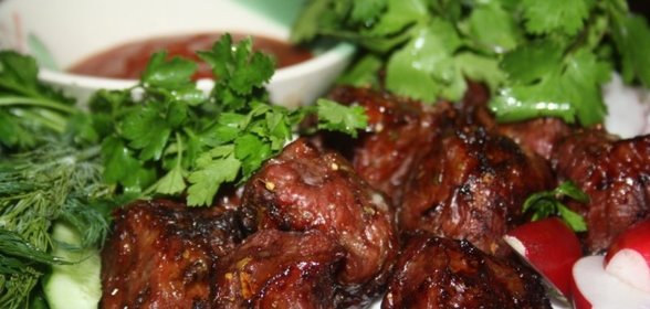 Шашлык из свиной лопатки (длительное маринование)