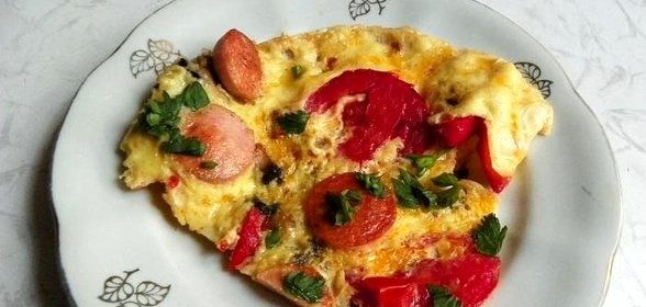 Омлет с грибами и помидорами
