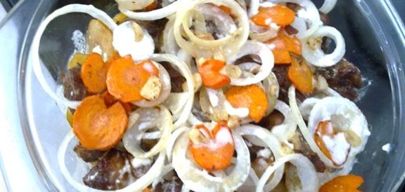 Свинина с овощами по‑грузински