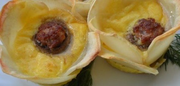 Картофельные цветочки с фаршем