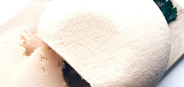 Домашний адыгейский сыр