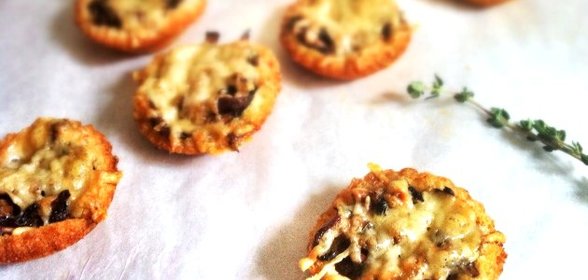 Тарталетки с маринованными грибами